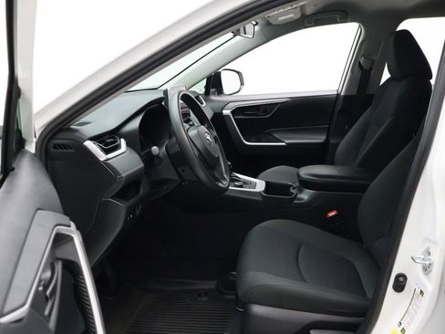 Used 2024 Toyota RAV4 LE image 14