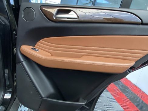 Used 2019 Mercedes-Benz GLE 43 AMG 4MATIC Coupe w/ Premium 3 Package image 11