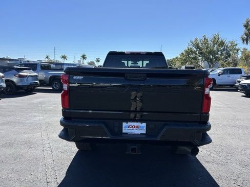 Used 2022 Chevrolet Silverado 2500 LTZ w/ LTZ Plus Package image 5