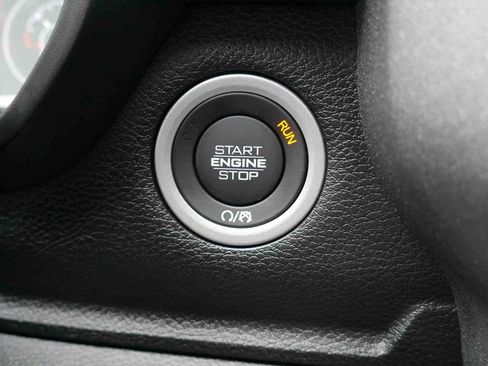 Used 2026 RAM 3500 Tradesman w/ Chrome Appearance Group image 32