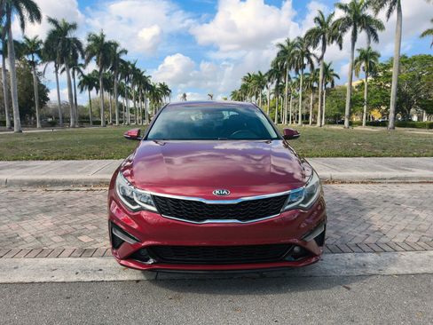 Used 2020 Kia Optima S FWD image 3