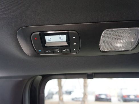 Used 2024 Honda Odyssey Sport image 16