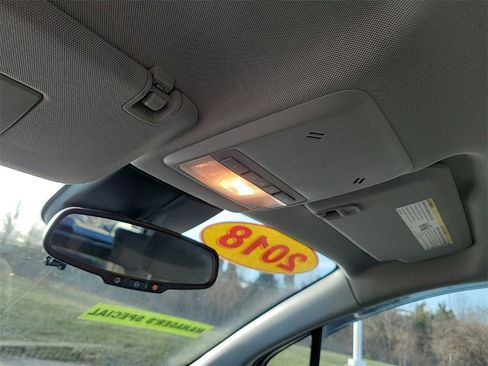 Used 2018 Chevrolet Trax LS image 30