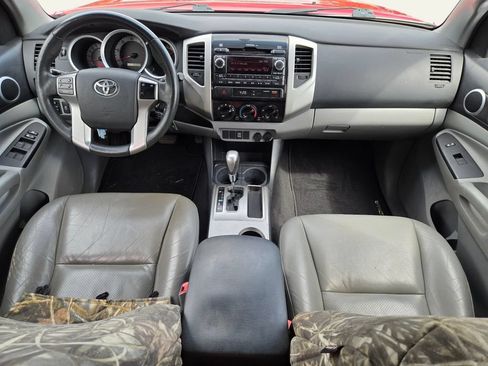 Used 2012 Toyota Tacoma PreRunner w/ SR5 Pkg RWD image 16