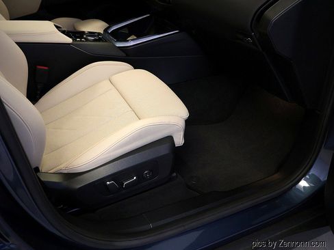 Certified 2025 BMW X3 xDrive30i image 36