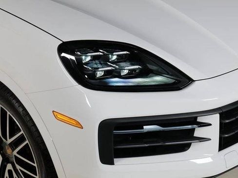 New 2026 Porsche Cayenne S AWD/4WD image 31