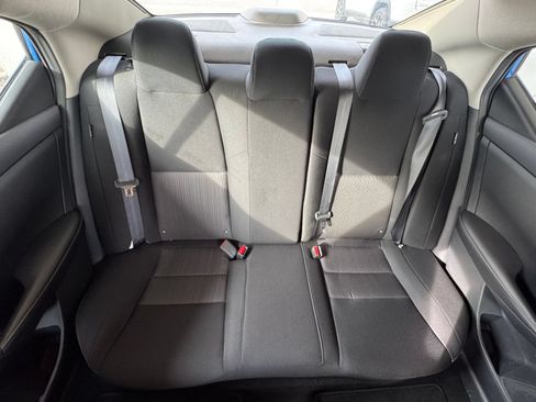 Used 2025 Nissan Sentra SV FWD image 37