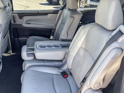 Used 2019 Honda Odyssey EX-L image 17