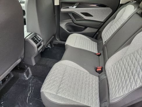 New 2026 Volkswagen Tiguan S image 18