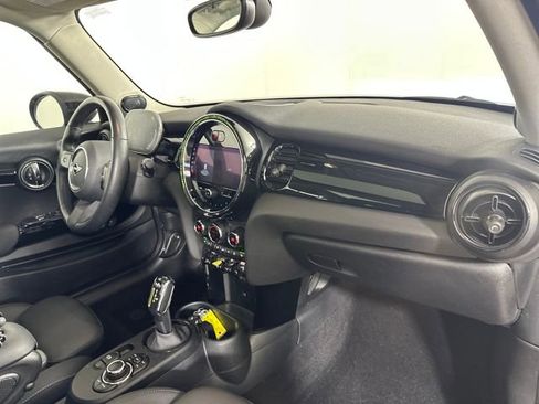 Used 2024 MINI Cooper SE image 28