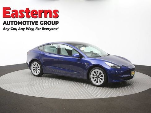 Used 2023 Tesla Model 3 Standard Range RWD image 42