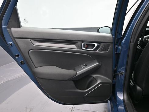 Certified 2025 Honda Civic Sport image 33