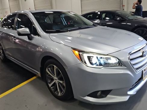 Used 2017 Subaru Legacy 2.5i Limited w/ Popular Package #4 image 3