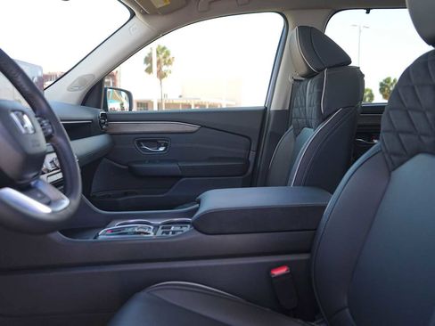 Used 2026 Honda Pilot Elite image 11