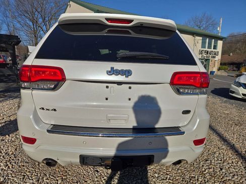 Used 2017 Jeep Grand Cherokee Overland image 6