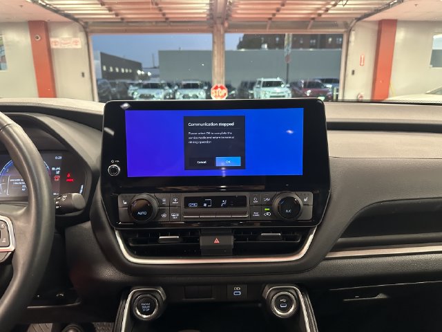 Certified 2026 Toyota Grand Highlander AWD image 23