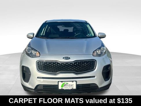 Used 2019 Kia Sportage LX FWD image 2