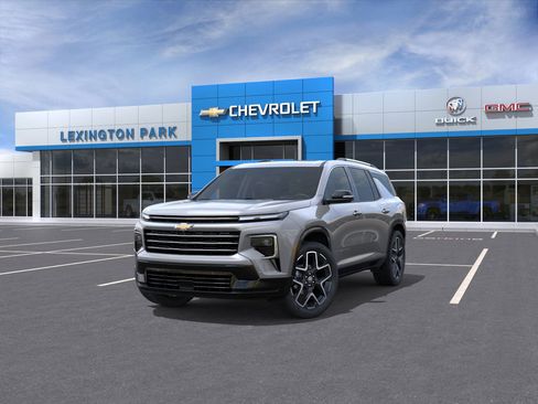 New 2026 Chevrolet Traverse High Country w/ LPO, Floor Liner Package image 8