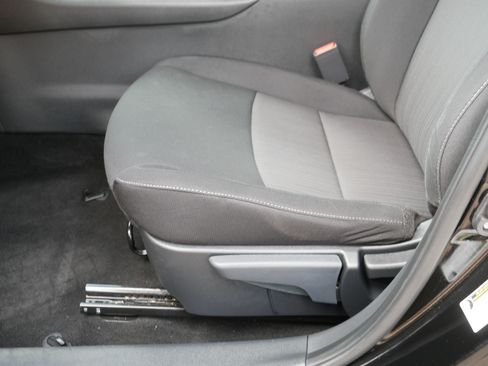 Certified 2023 Nissan Sentra SV FWD image 20