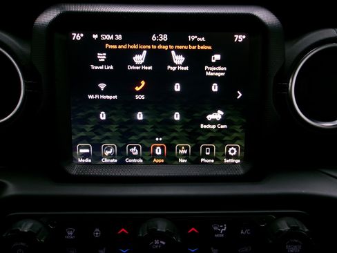 Used 2020 Jeep Wrangler Unlimited Sahara image 5