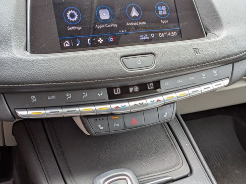 Used 2019 Cadillac XT4 Premium Luxury w/ Cold Weather Package FWD image 23