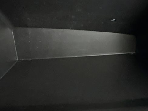 Used 2025 Toyota Corolla Cross L image 31