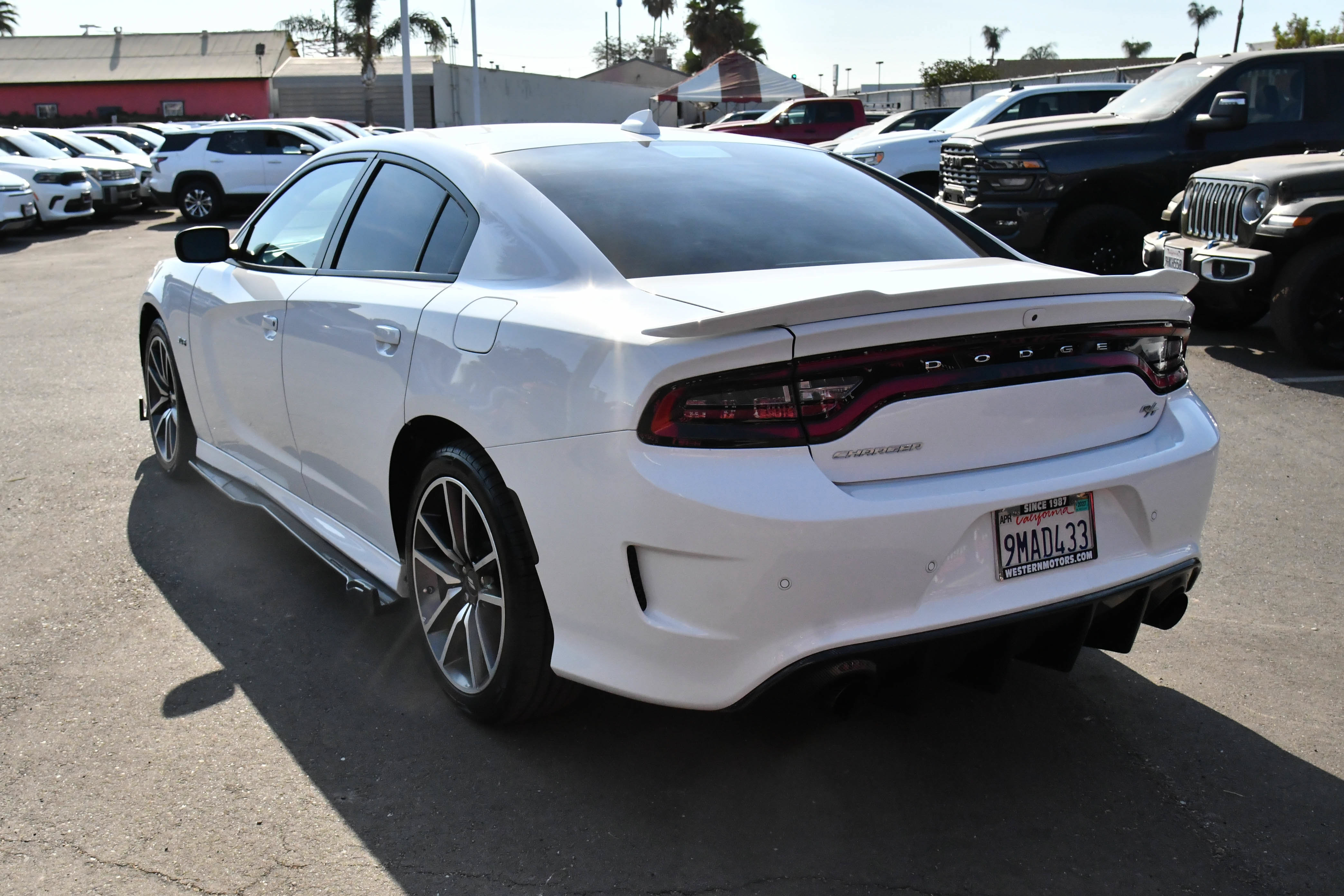 Used 2023 Dodge Charger R/T w/ Plus Group RWD image 6