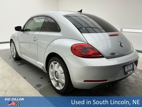 Used 2012 Volkswagen Beetle 2.5 image 6