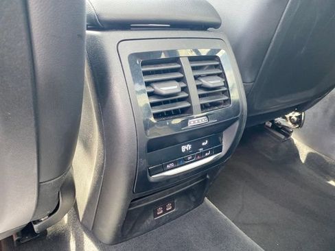 Used 2024 BMW X3 xDrive30i AWD/4WD image 19