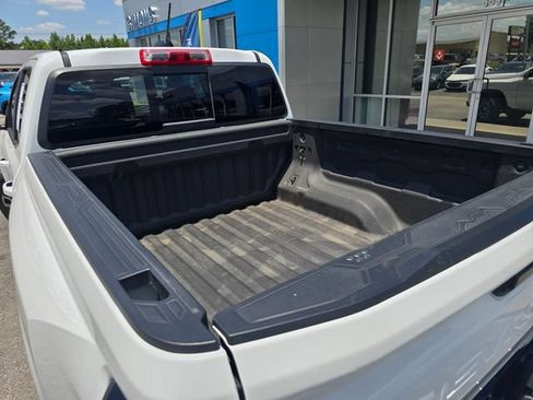 Used 2024 Chevrolet Colorado LT w/ LT Convenience Package III RWD image 38