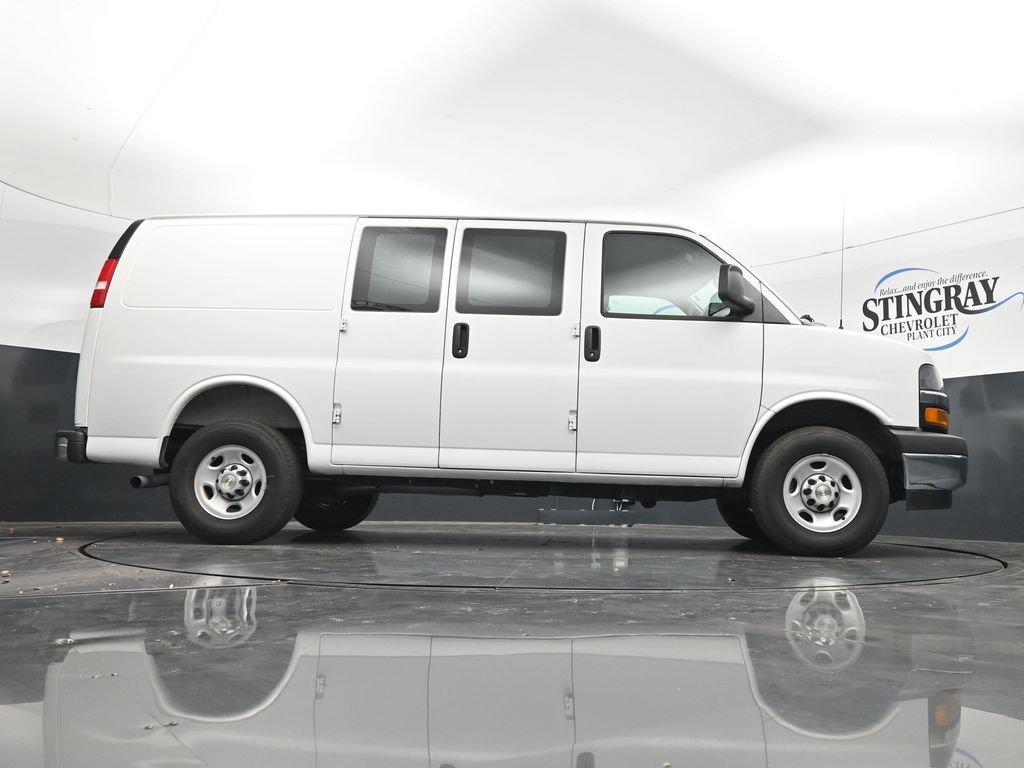 Certified 2025 Chevrolet Express 2500 w/ Driver Convenience Package RWD image 33
