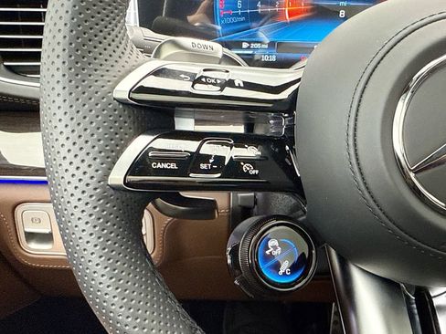 New 2026 Mercedes-Benz GLE 63 AMG S image 12