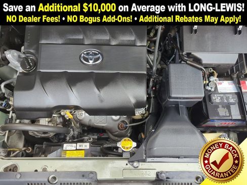 Used 2013 Toyota Sienna XLE image 25