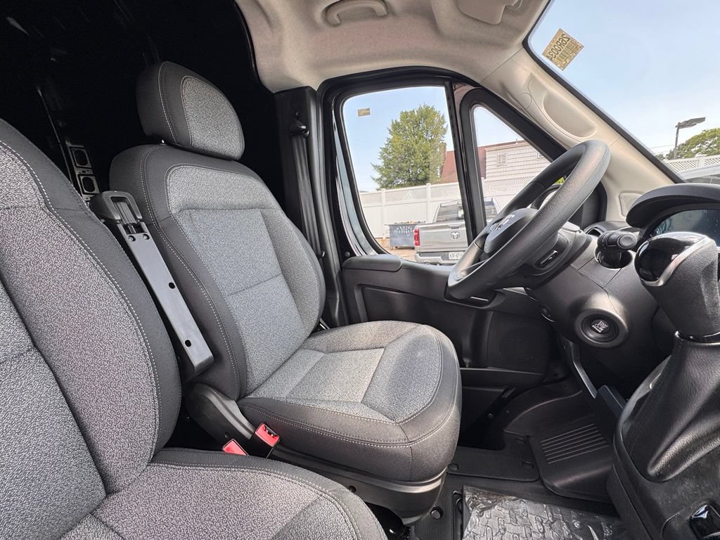 Used 2026 RAM ProMaster 2500 FWD image 21