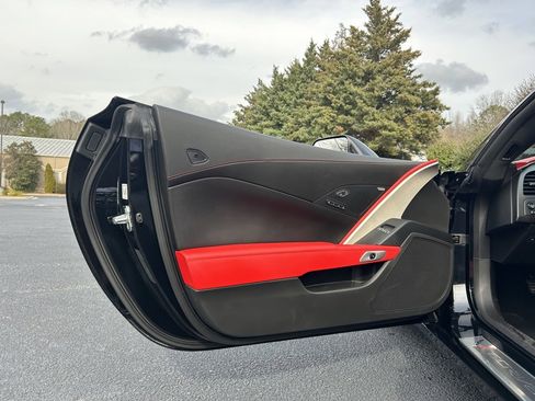 Used 2016 Chevrolet Corvette Z06 w/ 2LZ Preferred Equipment Group image 48