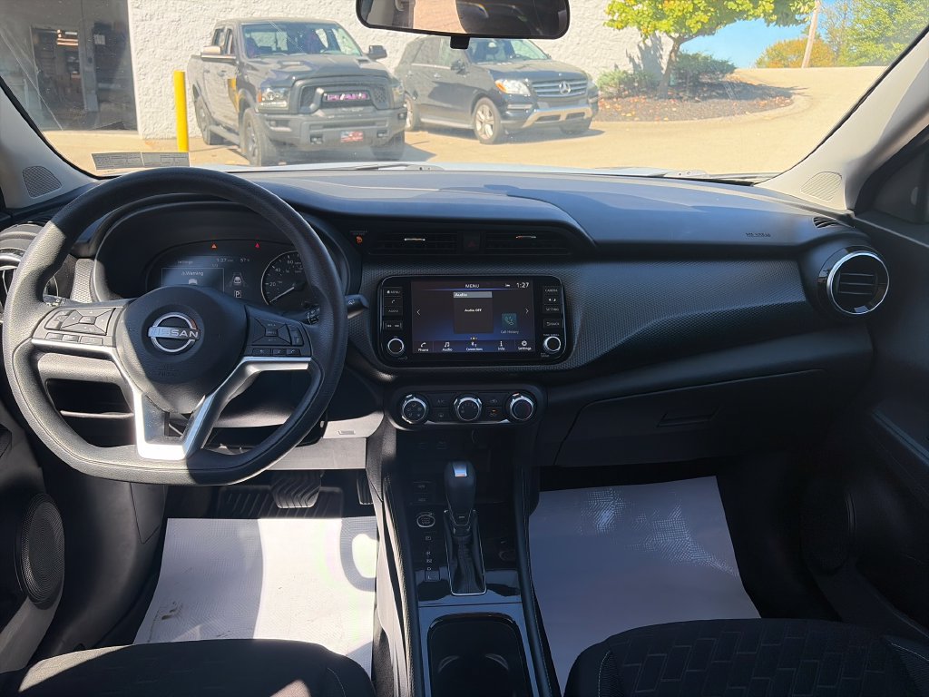 Used 2024 Nissan Kicks SV w/ Exterior Package FWD image 13