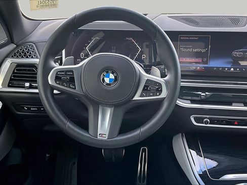 Used 2026 BMW X5 sDrive40i w/ M Sport Package RWD image 5