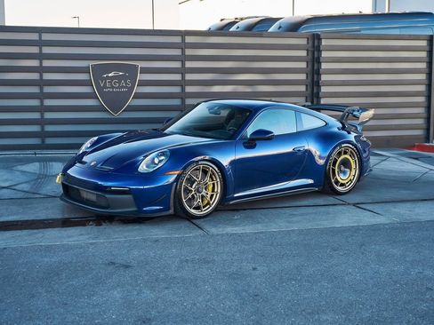 Used 2023 Porsche 911 GT3 RWD image 5