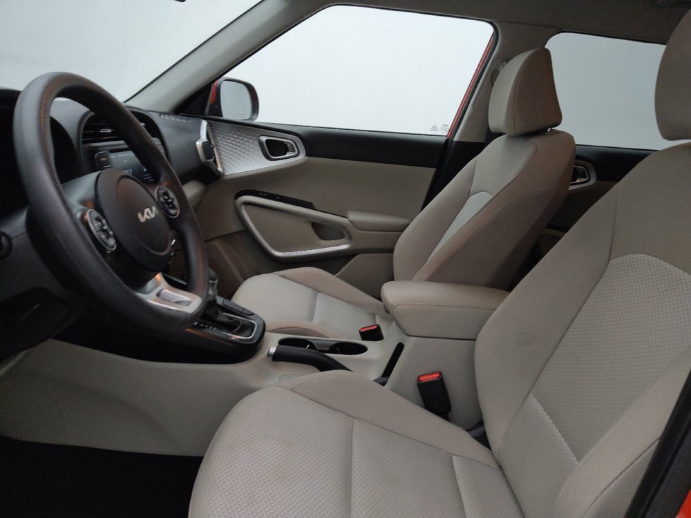 Used 2022 Kia Soul LX FWD image 17
