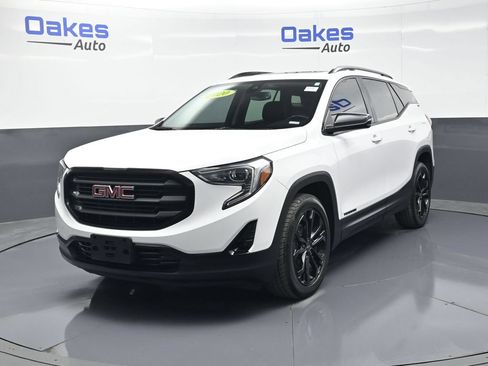 Used 2020 GMC Terrain SLT w/ Preferred Package AWD/4WD image 7