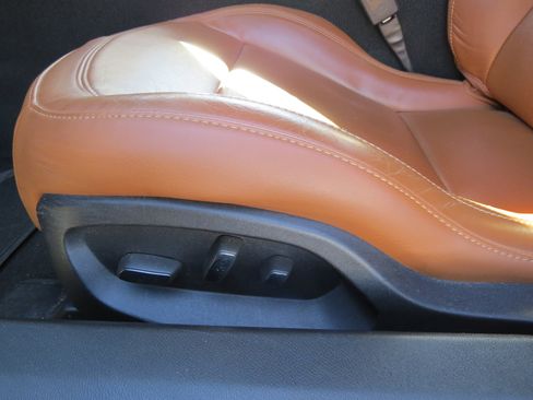 Used 2015 Chevrolet Corvette Stingray Convertible w/ 2LT Preferred Equipment Group image 10