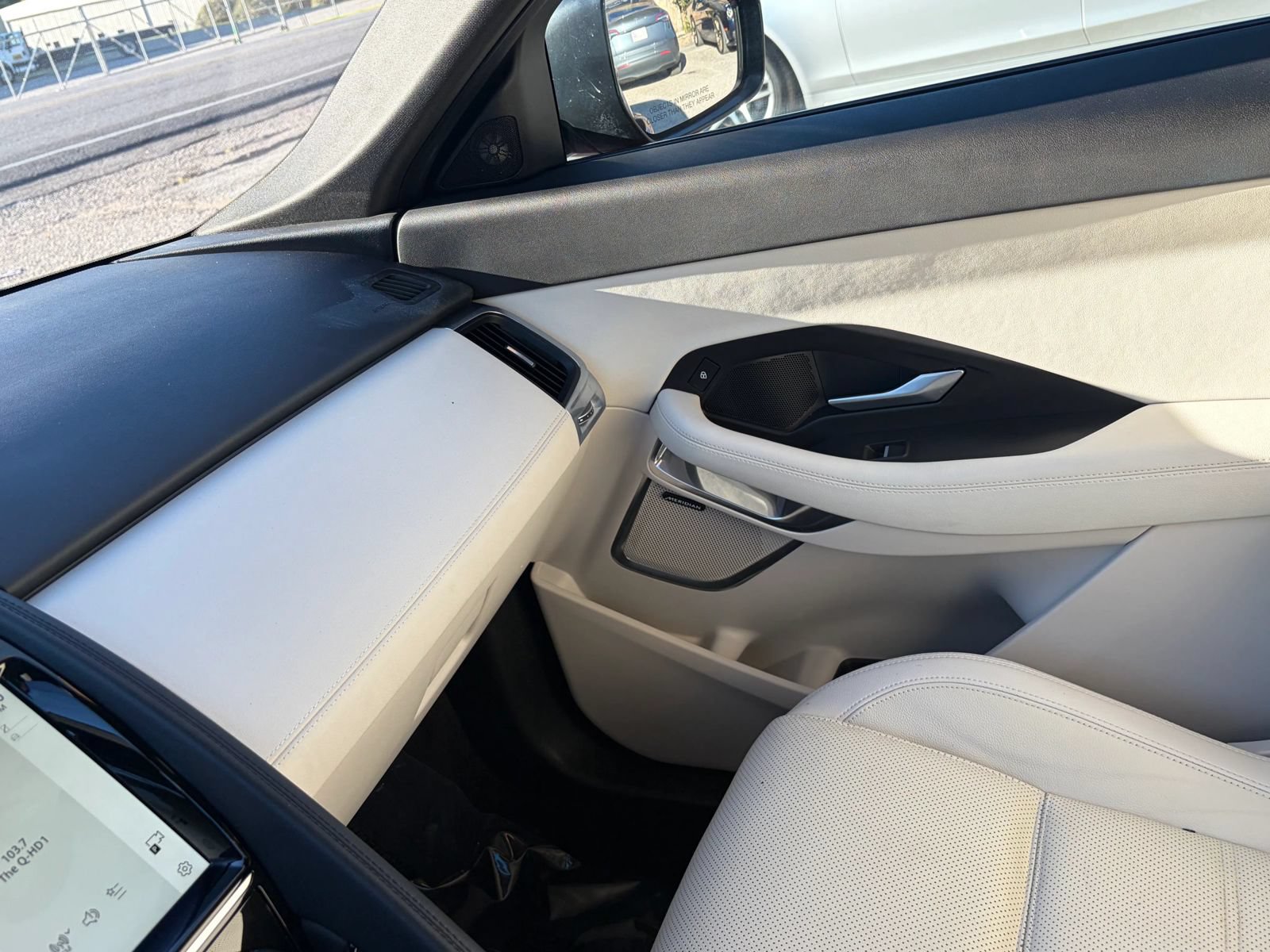 Used 2021 Jaguar E-PACE SE AWD/4WD image 17