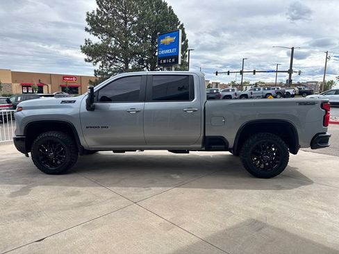 Used 2025 Chevrolet Silverado 2500 LT w/ Trail Boss Package AWD/4WD image 2