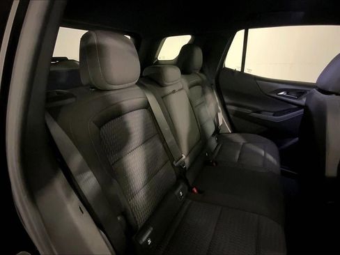 Used 2025 Chevrolet Equinox LT image 23