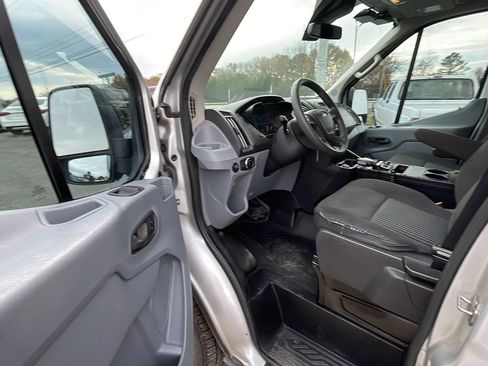 Used 2017 Ford Transit 350 Medium Roof w/Sliding Side Doo image 21