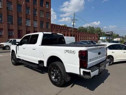 Used 2023 Ford F250 Lariat w/ Lariat Ultimate Package AWD/4WD image 7