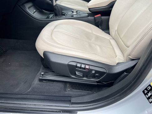 Used 2017 BMW X1 xDrive28i AWD/4WD image 29