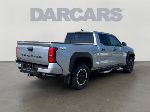 Used 2024 Toyota Tacoma TRD Off-Road AWD/4WD image 5