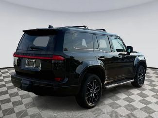 Used 2024 Lexus GX 550 w/ Accessory Package (Z1) AWD/4WD video 2