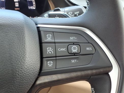 Certified 2026 Jeep Grand Cherokee L Limited w/ MOPAR Finishing Package AWD/4WD image 21